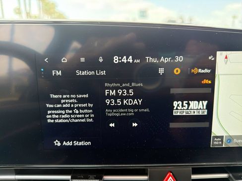 Used 2024 Hyundai Elantra SEL w/ Convenience Package FWD image 12
