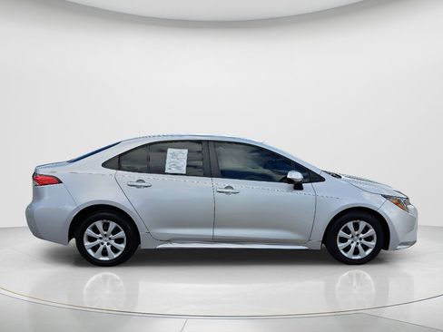 Certified 2024 Toyota Corolla LE image 3