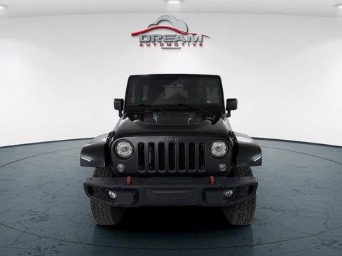 Used 2018 Jeep Wrangler Unlimited Rubicon image 2