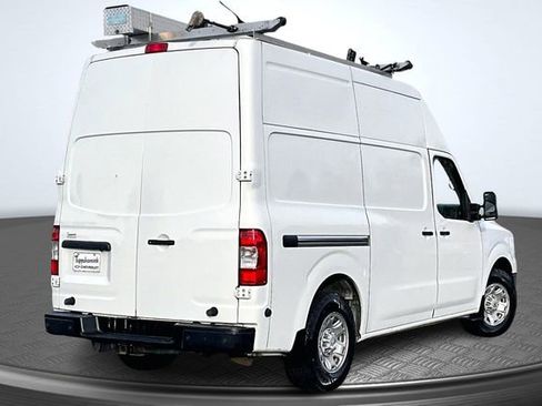 Used 2021 Nissan NV 3500 SV image 6