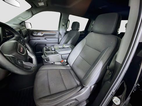 Used 2024 GMC Sierra 1500 Elevation AWD/4WD image 13
