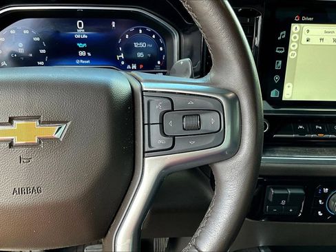Used 2023 Chevrolet Silverado 1500 LTZ AWD/4WD image 15