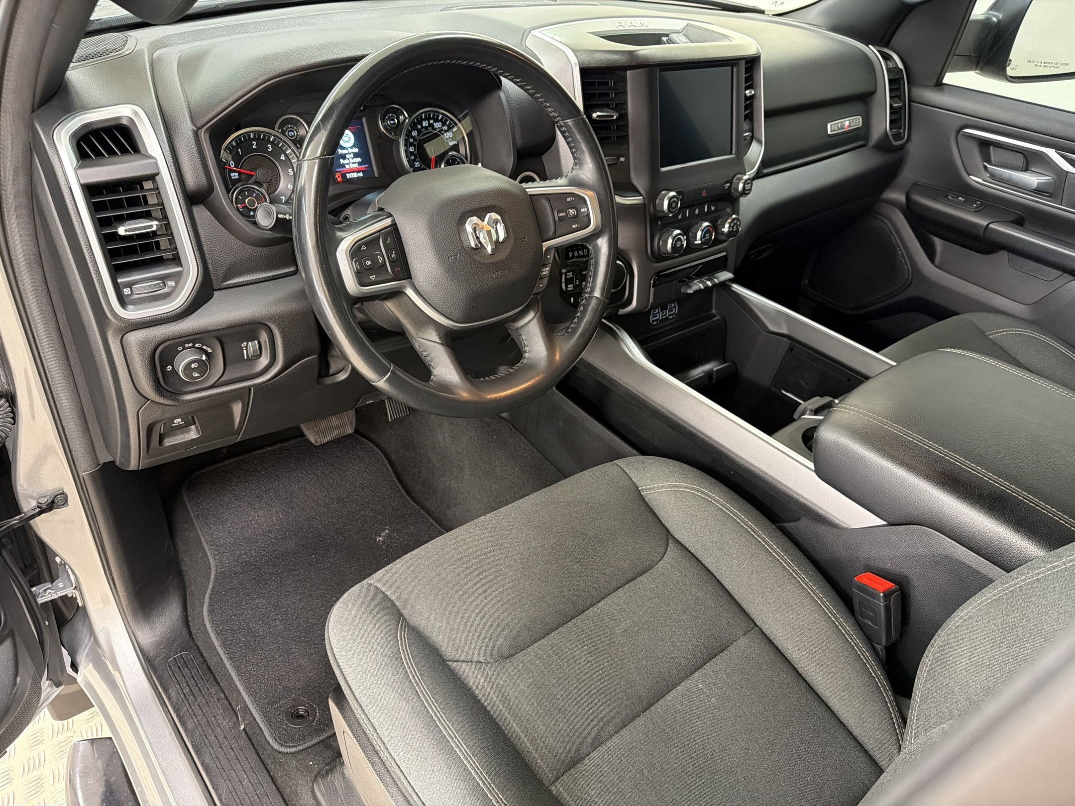 Used 2023 RAM 1500 Lone Star AWD/4WD image 4