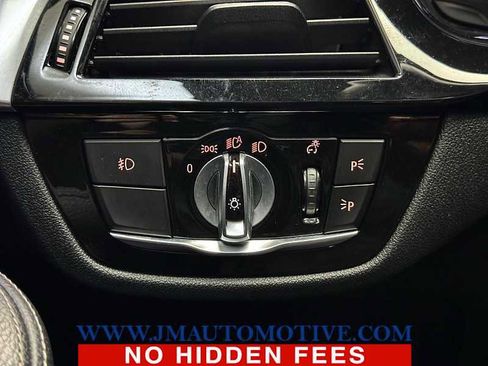 Used 2017 BMW 540i xDrive image 42