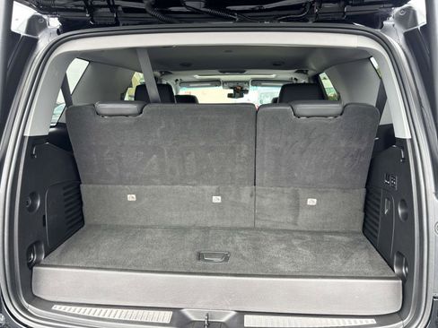 Used 2020 Cadillac Escalade Luxury image 14