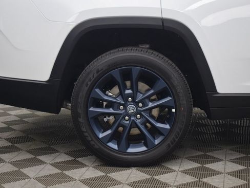 New 2026 Jeep Grand Cherokee L Limited AWD/4WD image 10