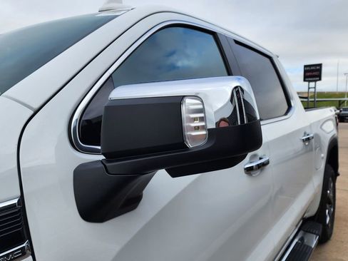 New 2026 GMC Sierra 1500 SLT w/ SLT Premium Plus Package AWD/4WD image 14