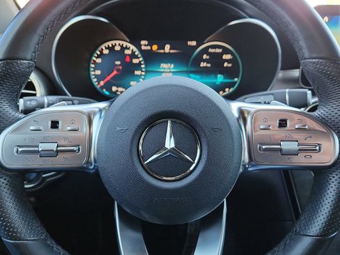 Used 2022 Mercedes-Benz GLC 300 4MATIC image 24