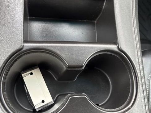 Used 2019 GMC Yukon XL SLT image 21