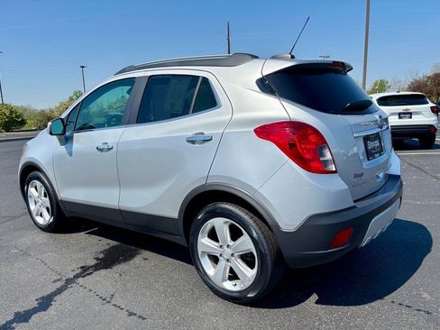 Used 2016 Buick Encore Convenience FWD image 5