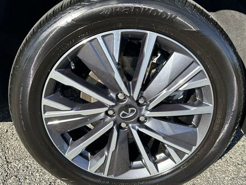 Certified 2026 INFINITI QX60 Luxe w/ Cargo Package image 11