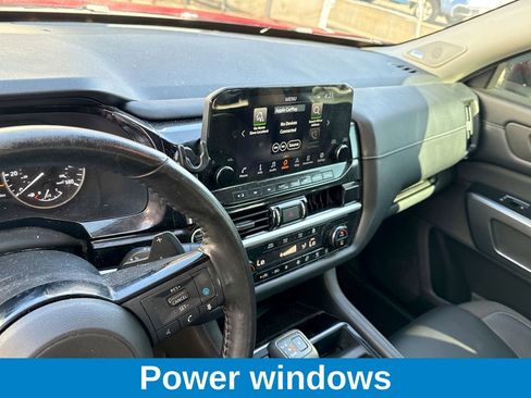 Used 2022 Nissan Pathfinder SL w/ SL Premium Package image 10