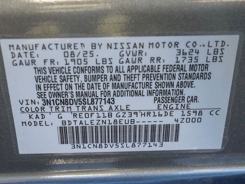 Used 2025 Nissan Versa S w/ Trunk Package image 38