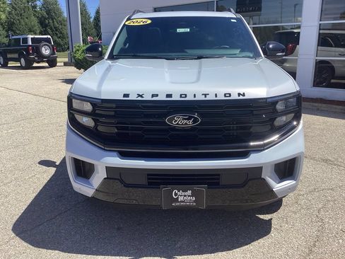 New 2026 Ford Expedition Max Platinum w/ Stealth Appearance Package AWD/4WD image 5