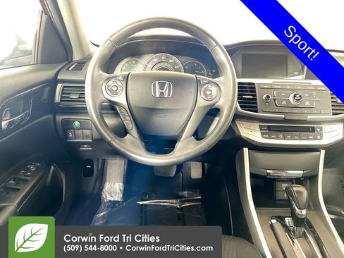Used 2015 Honda Accord Sport image 24