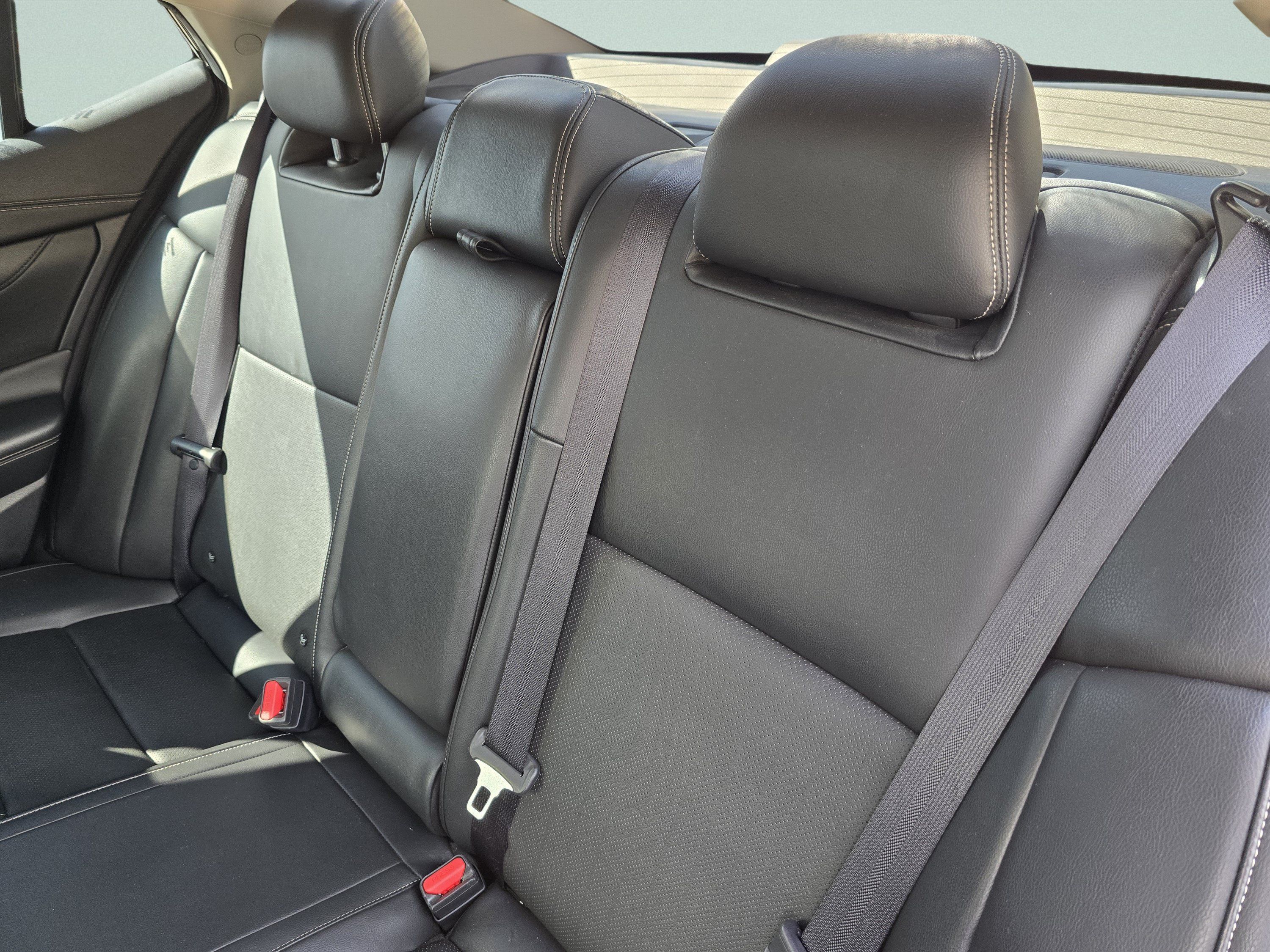 Used 2019 Nissan Maxima 3.5 SV w/ Floor Mat Group FWD image 5