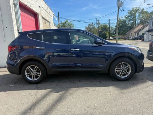 Used 2017 Hyundai Santa Fe Sport image 4