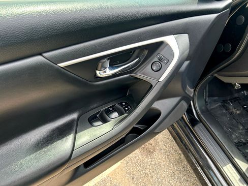Used 2017 Nissan Altima 2.5 S w/ Power Driver Seat Package image 10