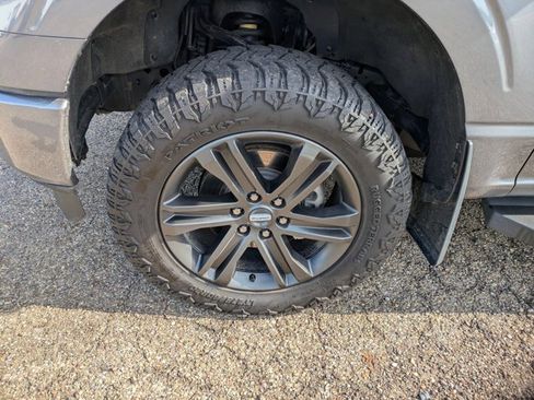 Used 2021 Ford F150 Lariat w/ Equipment Group 502A High AWD/4WD image 10