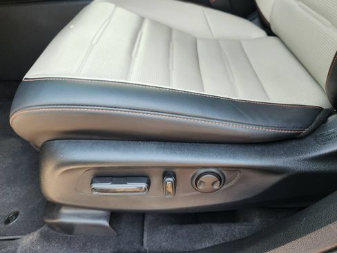 Used 2023 Honda CR-V Sport Touring image 20