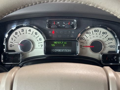 Used 2013 Ford Expedition XLT w/ HD Trailer Tow Pkg AWD/4WD image 25