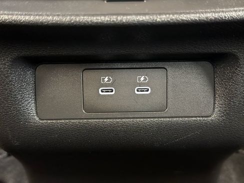 Used 2025 Nissan Murano SV FWD image 29