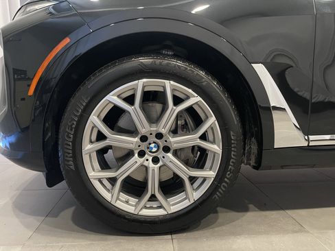 Used 2026 BMW X7 xDrive40i w/ Premium Package AWD/4WD image 7