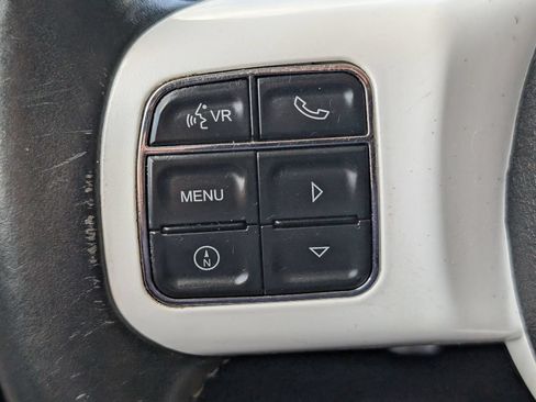 Used 2014 Jeep Wrangler Sahara AWD/4WD image 11
