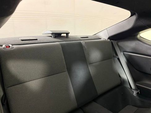 Used 2017 Toyota 86 RWD image 24