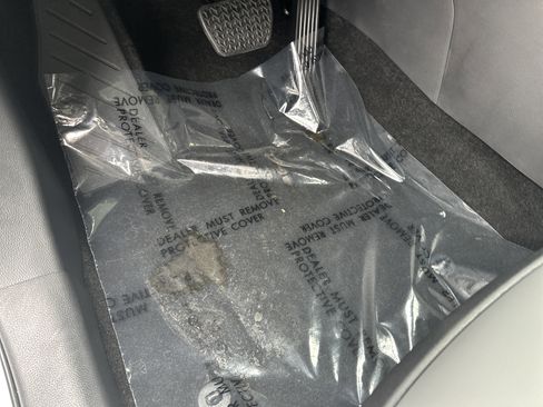 Certified 2025 Toyota RAV4 XLE Premium FWD image 17