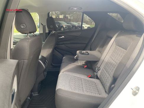 Used 2024 Chevrolet Equinox LT image 11