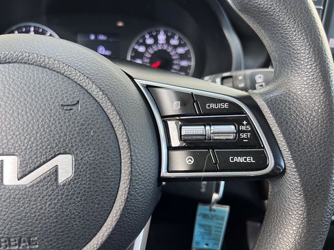 Used 2022 Kia Seltos LX AWD/4WD image 19