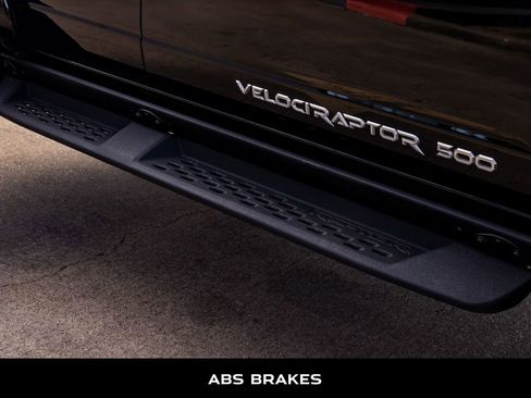 Used 2024 Ford Bronco Raptor w/ Interior Carbon Fiber Pack 6 image 12