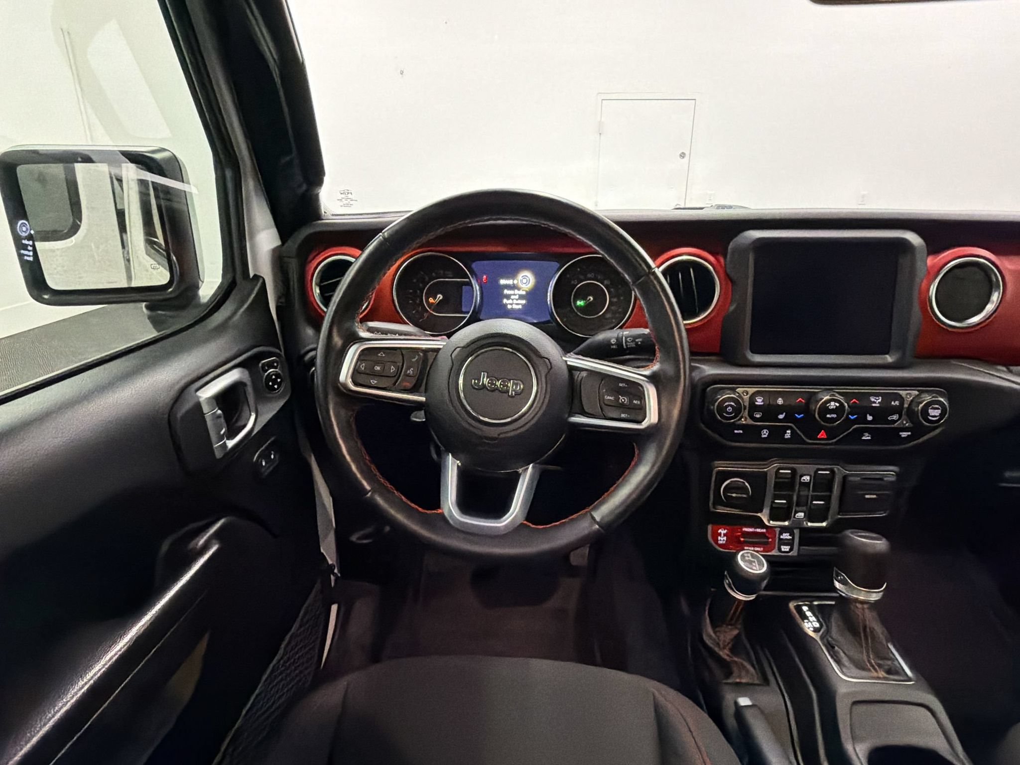Used 2020 Jeep Gladiator Rubicon AWD/4WD image 15