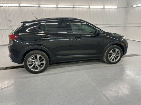 Used 2023 Buick Encore GX Essence w/ Experience Buick Package FWD image 7