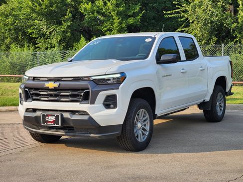 New 2026 Chevrolet Colorado LT w/ LT Convenience Package image 3