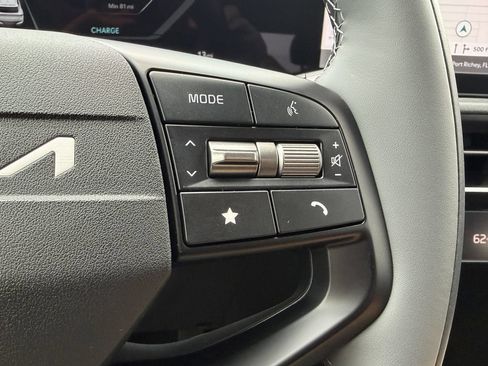 New 2026 Kia EV6 Light RWD image 32