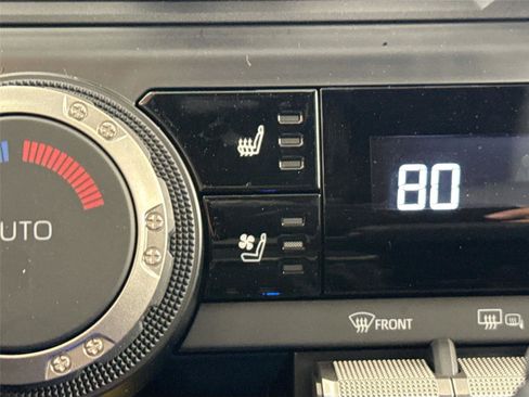 Certified 2026 Toyota 4Runner TRD Off-Road Premium image 8