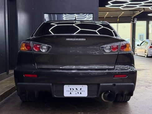 Used 2013 Mitsubishi Lancer Evolution GSR image 8