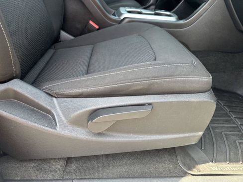 Used 2018 Chevrolet Colorado LT w/ LT Convenience Package RWD image 34