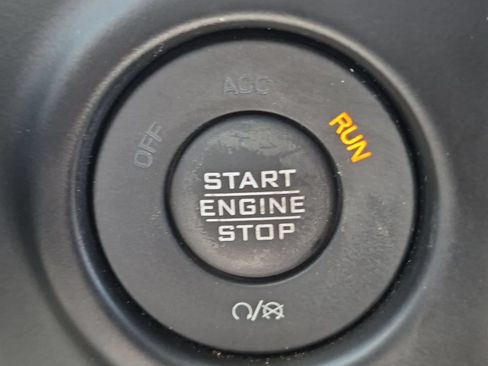 Used 2022 Jeep Gladiator Mojave w/ LED Lighting Group AWD/4WD image 18