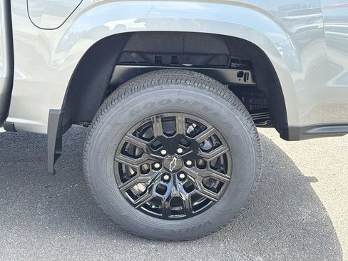 New 2026 Chevrolet Colorado W/T w/ WT Custom Package RWD image 23