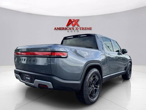 Used 2022 Rivian R1T Adventure image 5