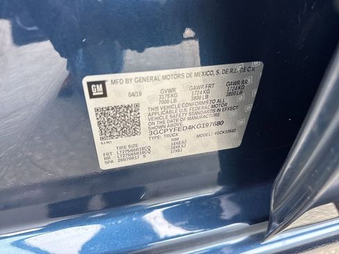 Used 2019 Chevrolet Silverado 1500 LT Trail Boss image 38