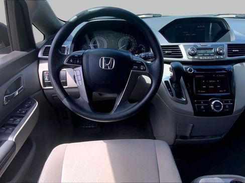 Used 2015 Honda Odyssey EX image 6