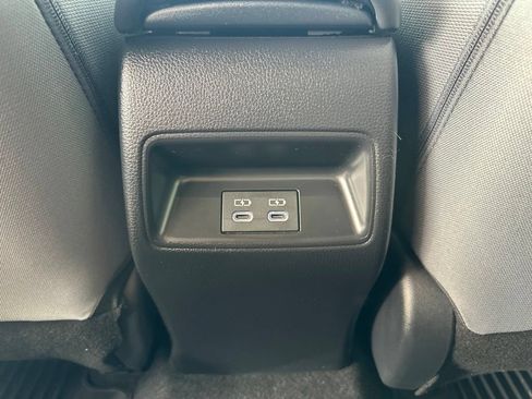Used 2024 Toyota Corolla SE FWD image 20