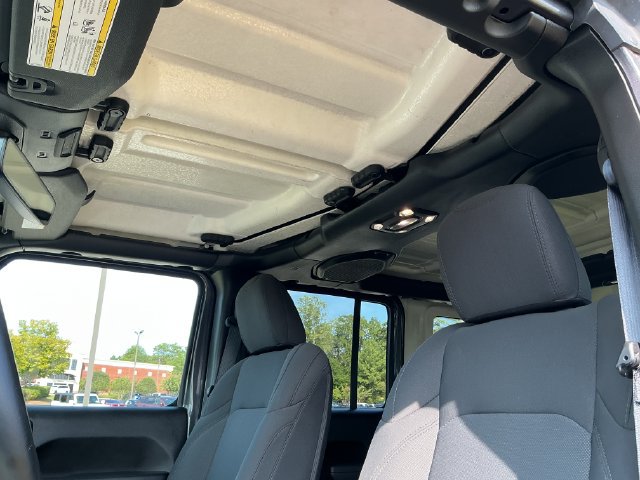 Used 2022 Jeep Wrangler Unlimited Sport AWD/4WD image 22