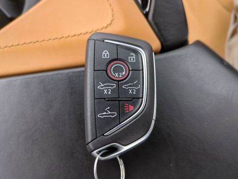 Used 2022 Chevrolet Corvette Stingray Premium Conv w/ Z51 Performance Package RWD image 33