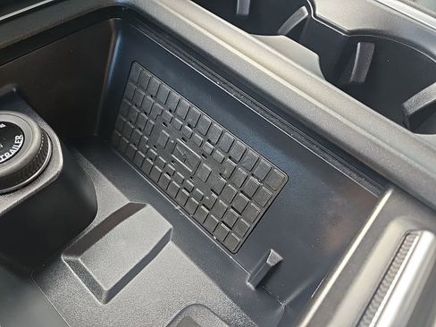 Used 2025 Ford Expedition Platinum AWD/4WD image 63