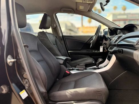 Used 2014 Honda Accord Sport image 33